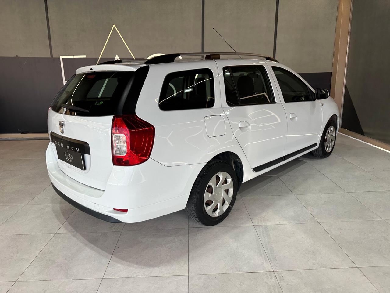 Dacia Logan MCV 1.5 dci Ambiance 75CV * NEOPATENTATI *