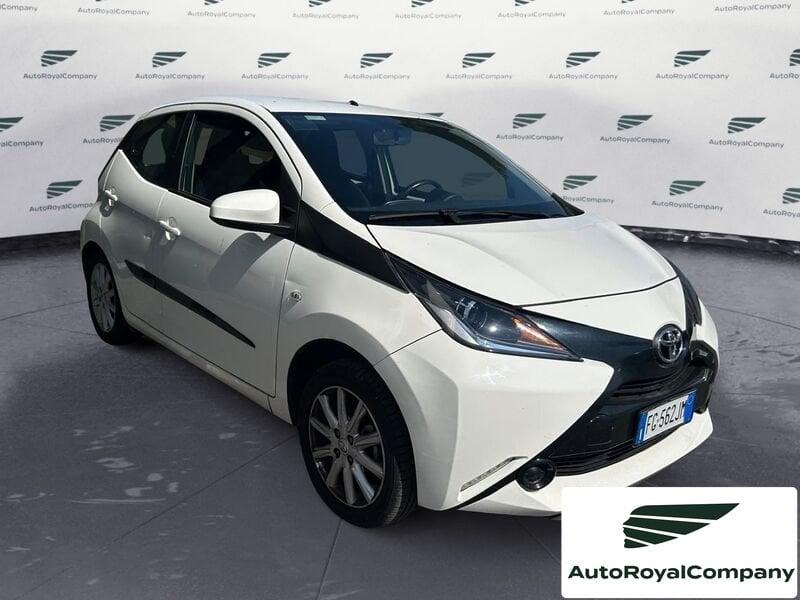 Toyota Aygo 1.0 VVT-i x-play