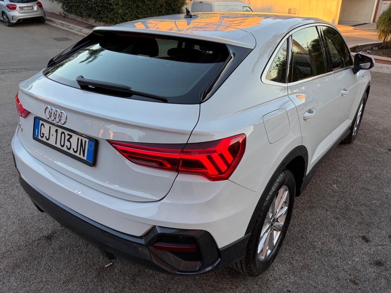 Audi Q3 SPB 35 TDI S tronic line edition unico proprietario!!!