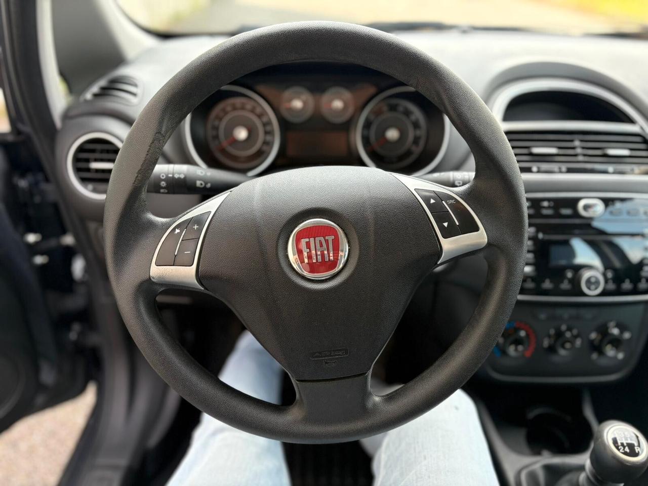 Fiat Punto Evo 1.2 Benzina 69CV NEOPATENTATI
