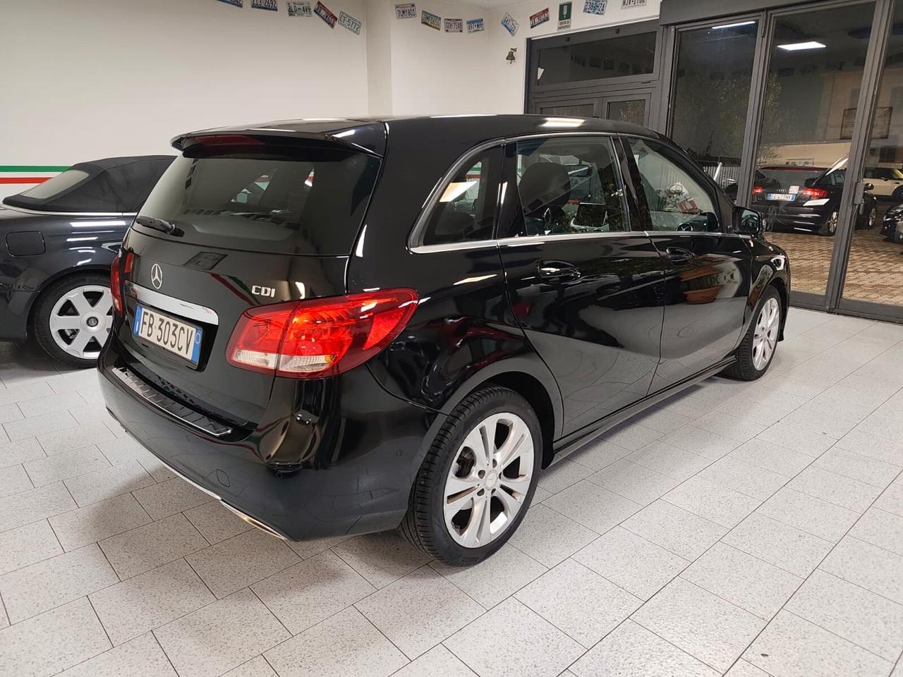 Mercedes-benz B180d SPORT NEOPATENTATI UNICO PROP