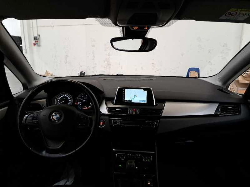 BMW 216 ACTIVE TOURER Business