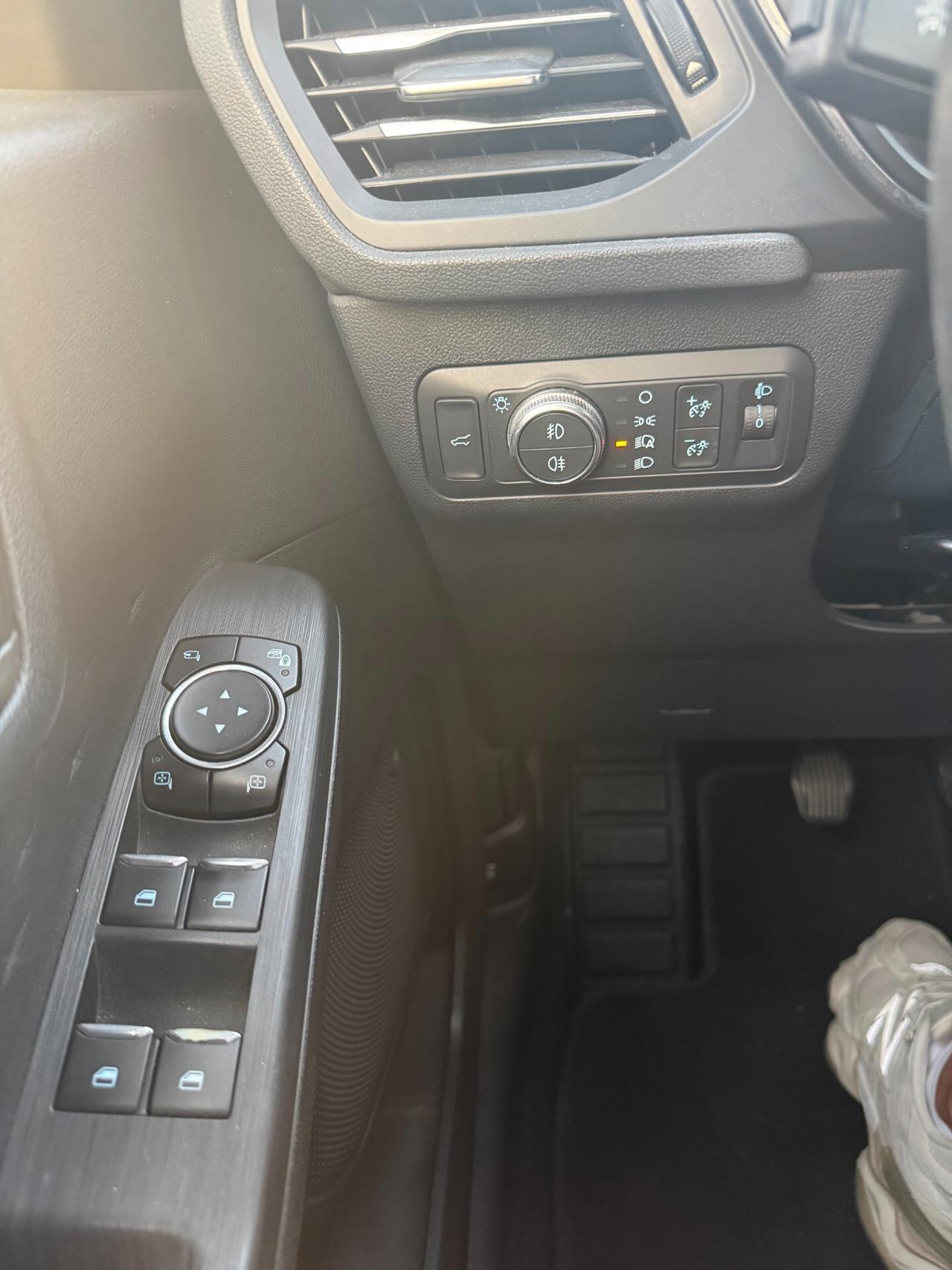 Ford Kuga 1.5 EcoBlue 120 CV 2WD Titanium