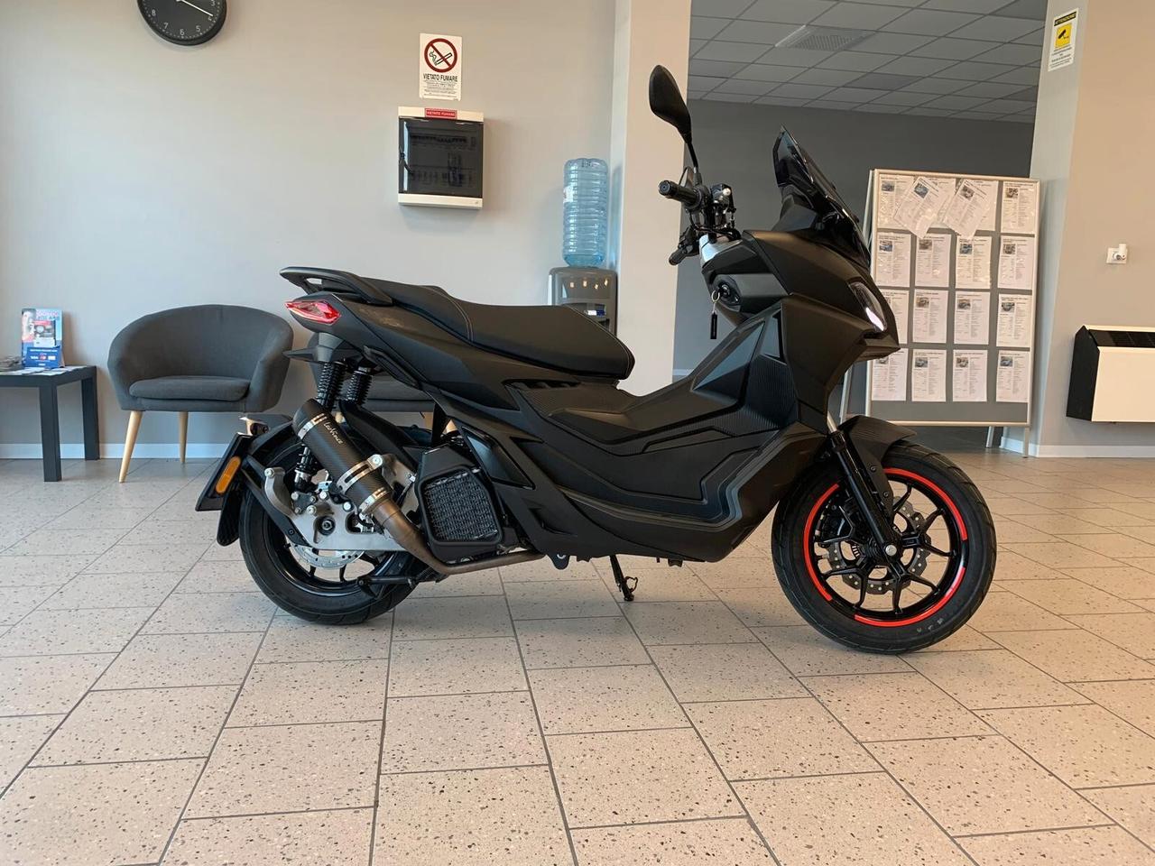 Aprilia SR GT 200 Replica ABS Unicoprop.