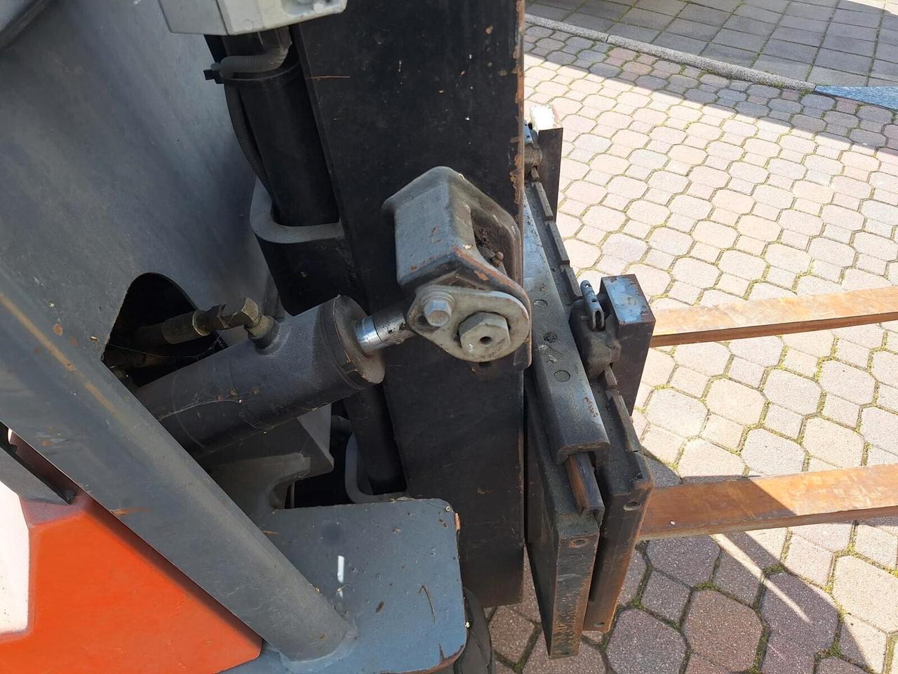 Force Toyota 18 q.li.2004,, Elevatore