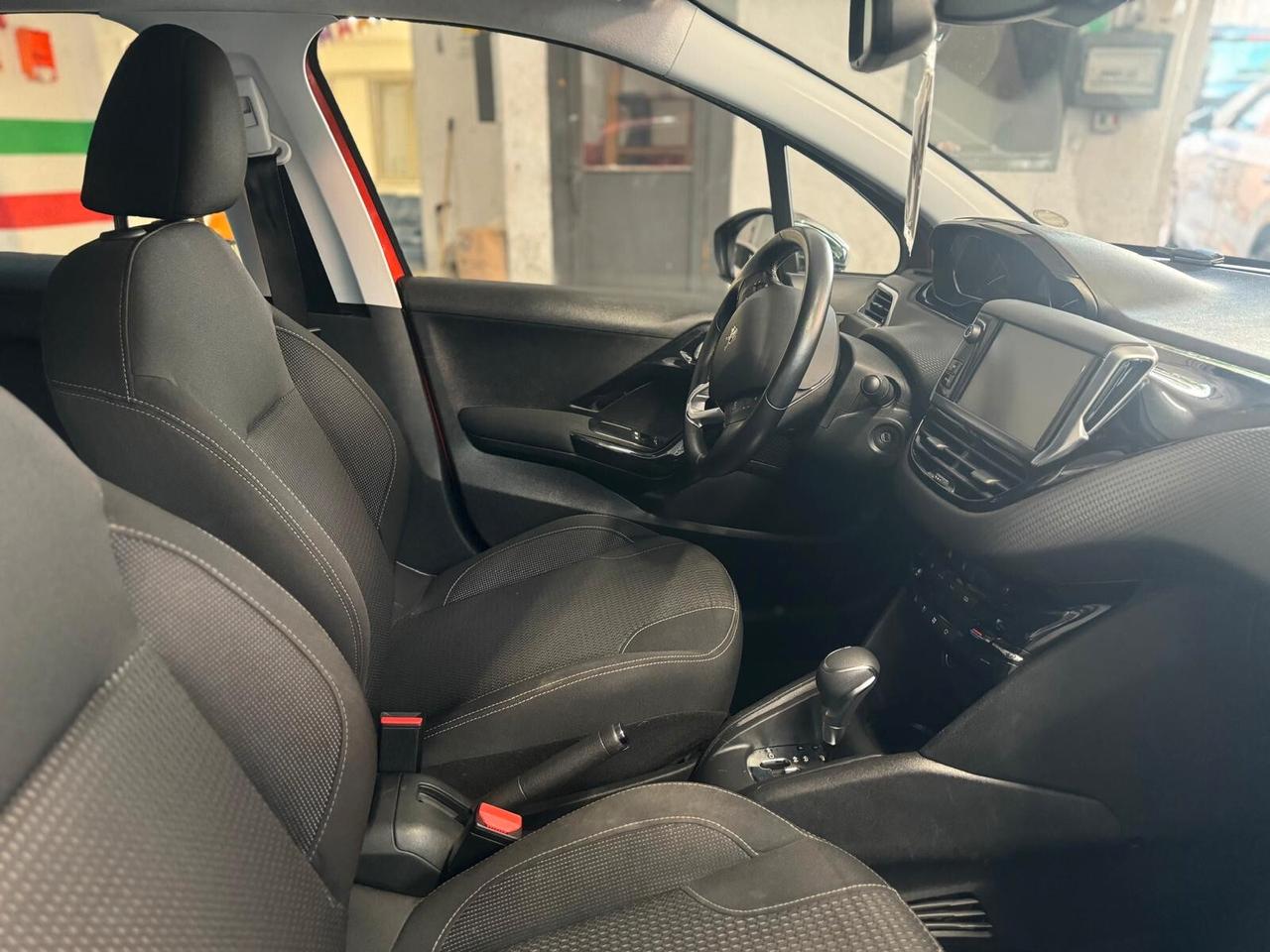 Peugeot 208 PureTech Turbo 110 EAT6 S&S 5 porte GT Line