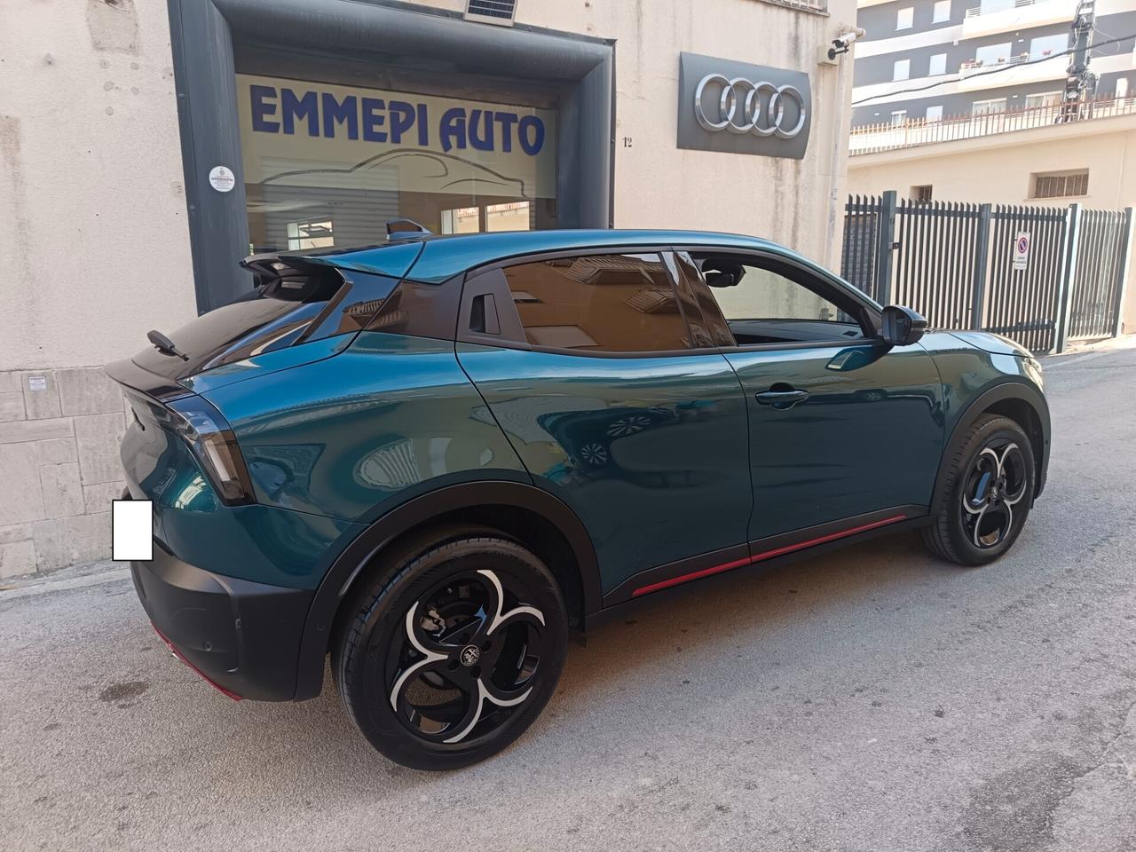Alfa Romeo Junior Hybrid 1.2 -145 CV EDCT6 Speciale km 19000
