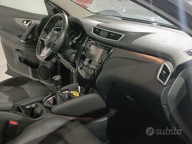 NISSAN Qashqai 1.5dci Tekna - AZIENDALE - 2019