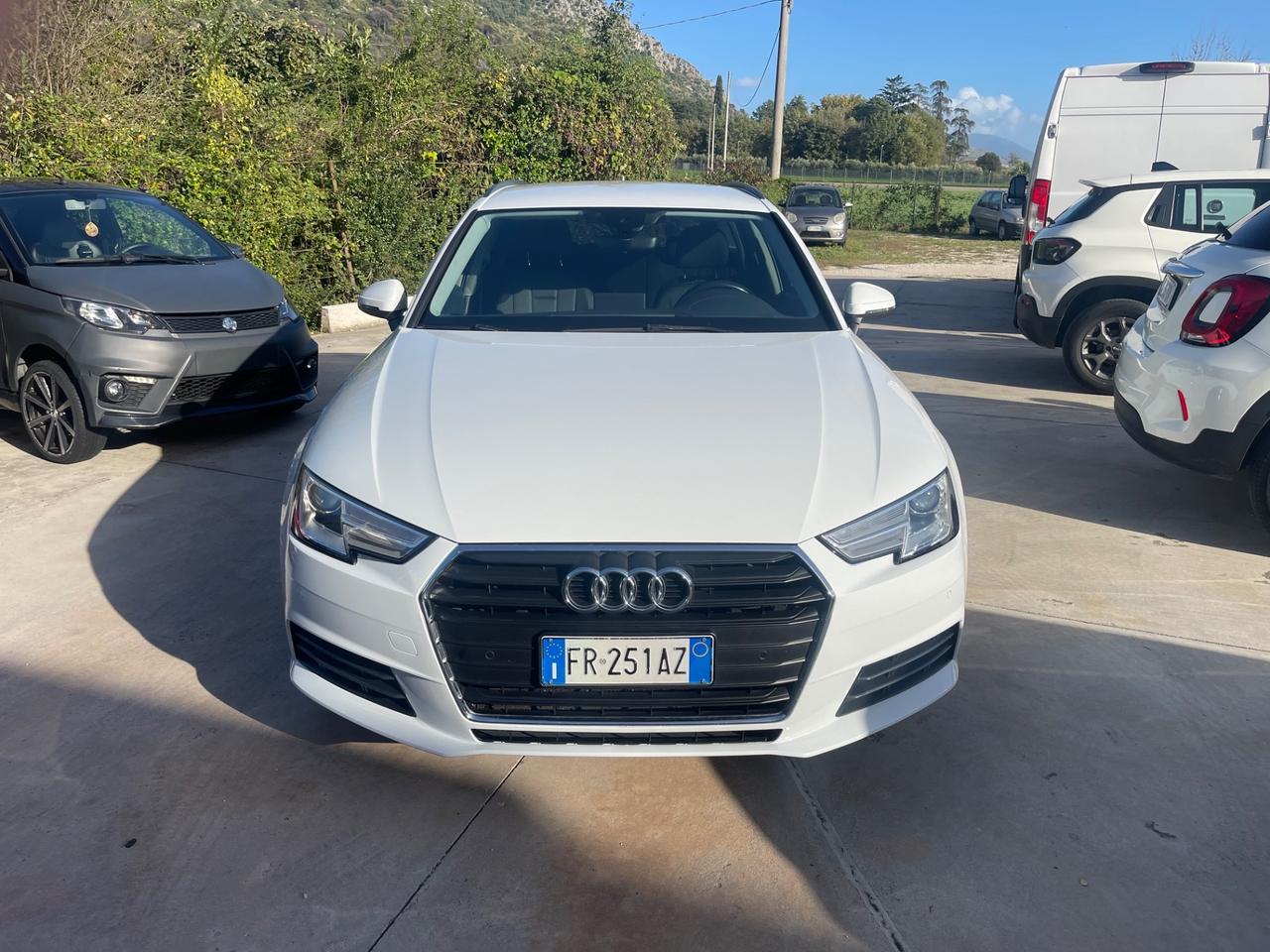 Audi A4 Avant 2.0 TDI 150 CV ultra S tronic Business permute finanziamenti