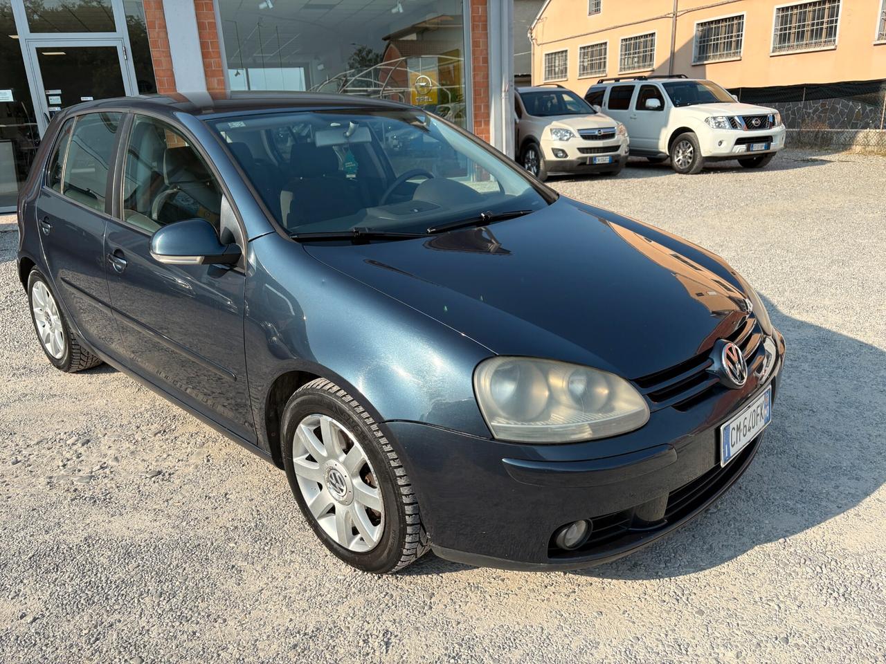 VW Golf 2.0TDI - 140CV 5p.