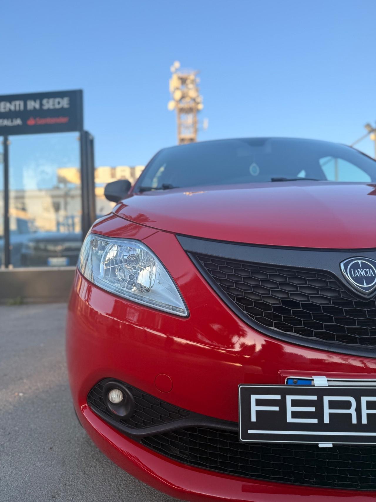 Lancia Ypsilon 1.2 69 CV 5 porte GPL Ecochic Elefantino Blu