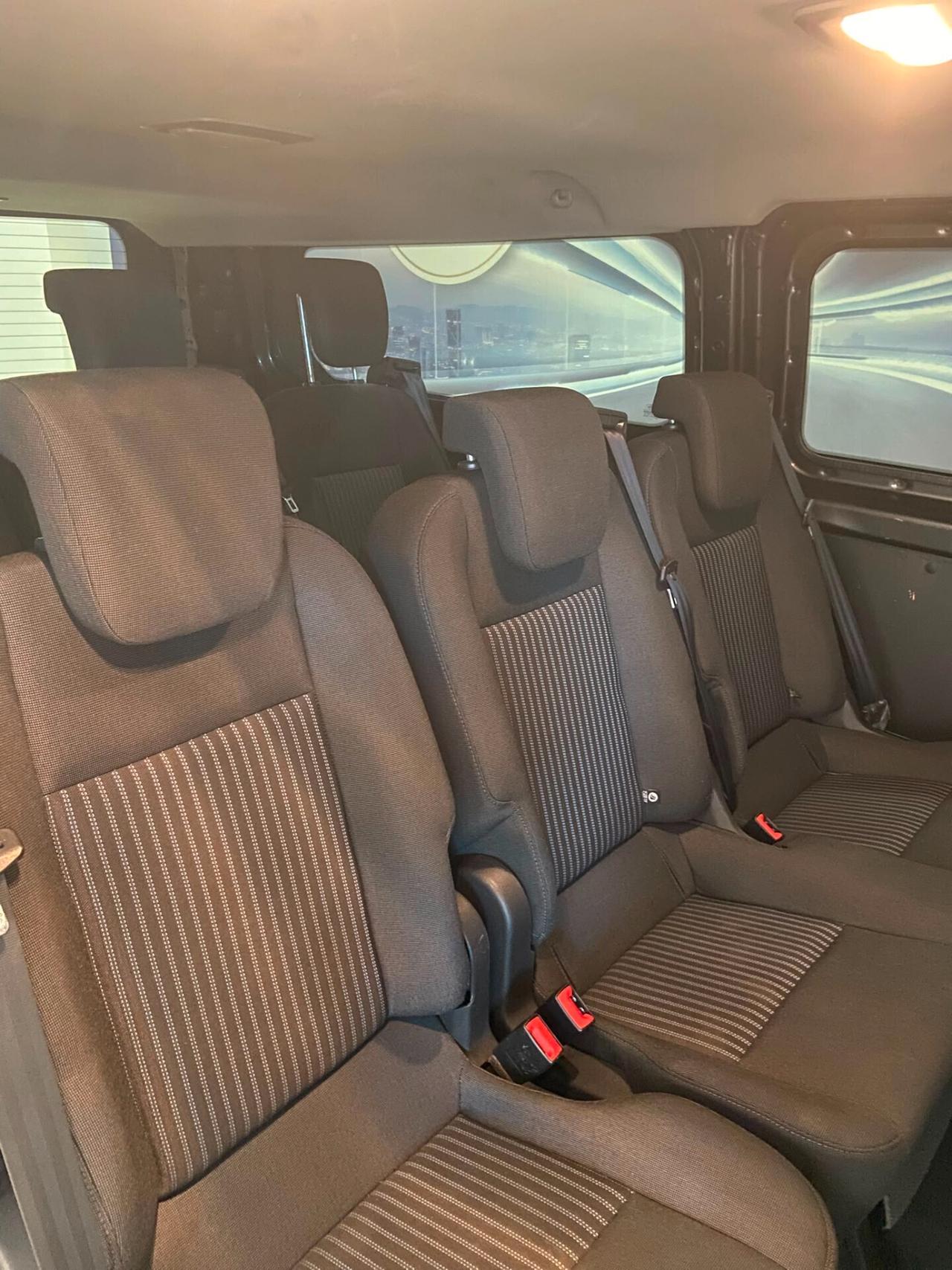 Ford Tourneo Custom 310 2.0 TDCi 105CV PC Trend