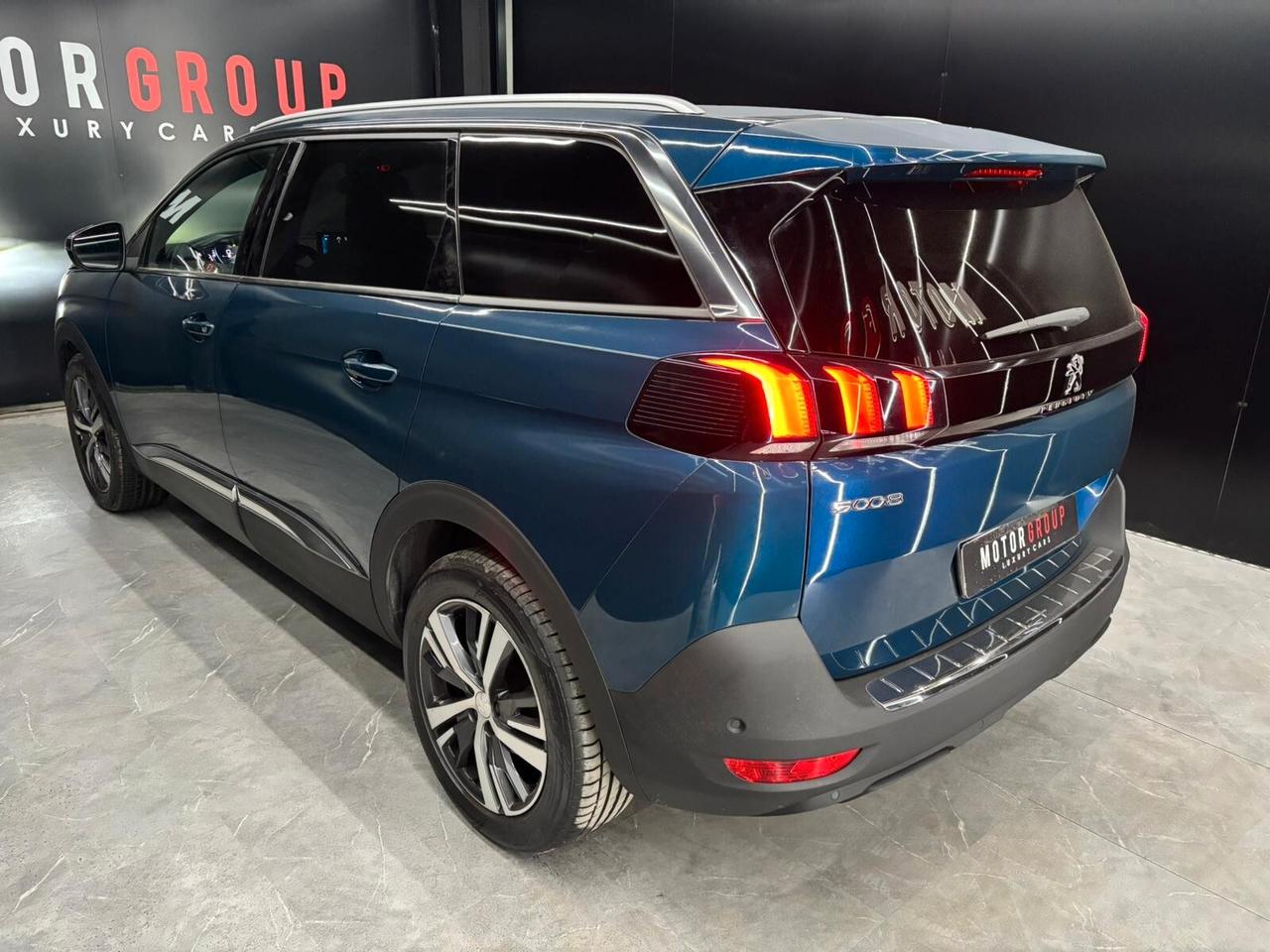 Peugeot 5008 BlueHDi 130 S&S EAT8 Allure Pack 7 posti