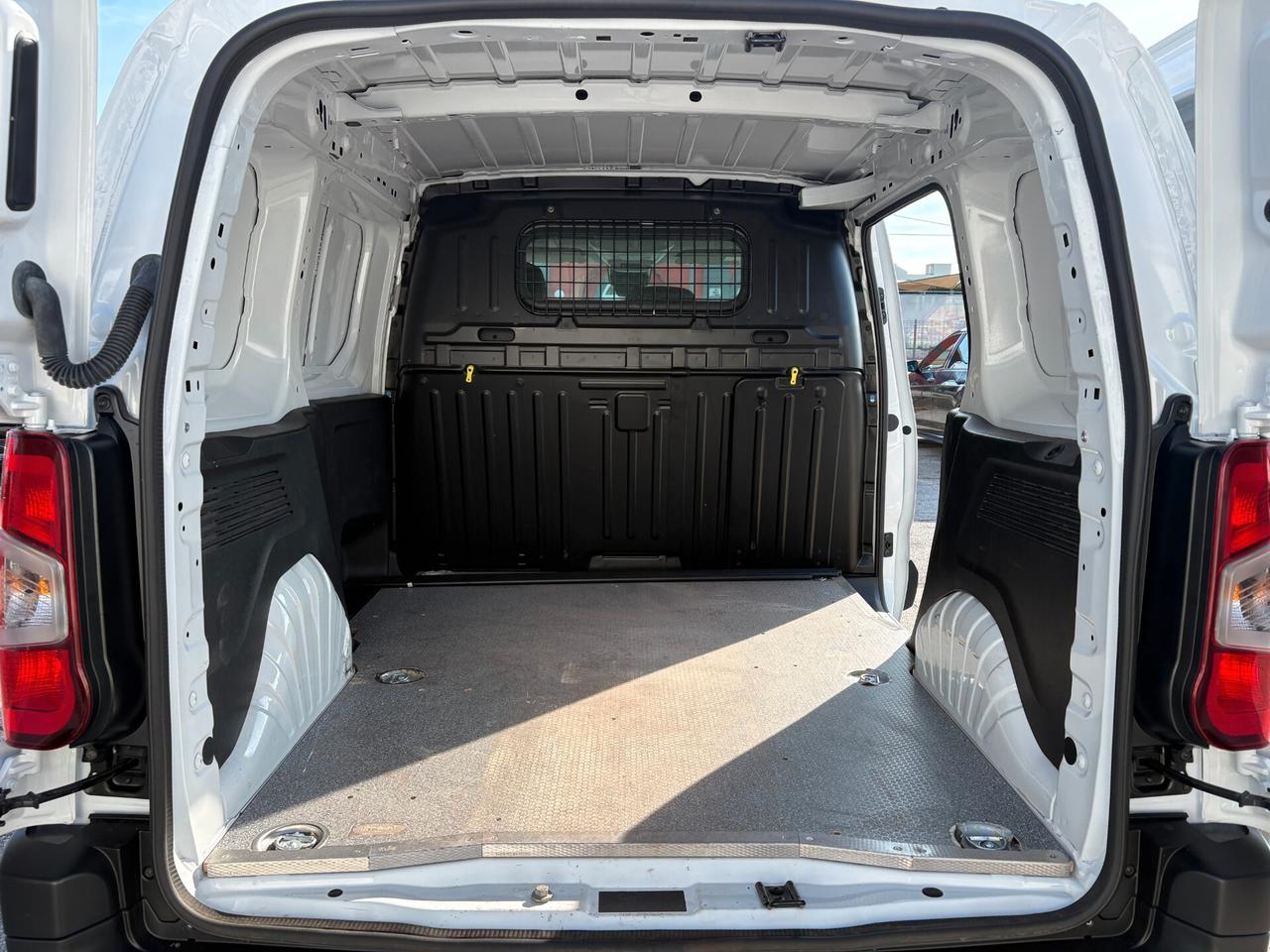 Toyota Proace City Verso 1.5D 102 CV S&S L1 Executive