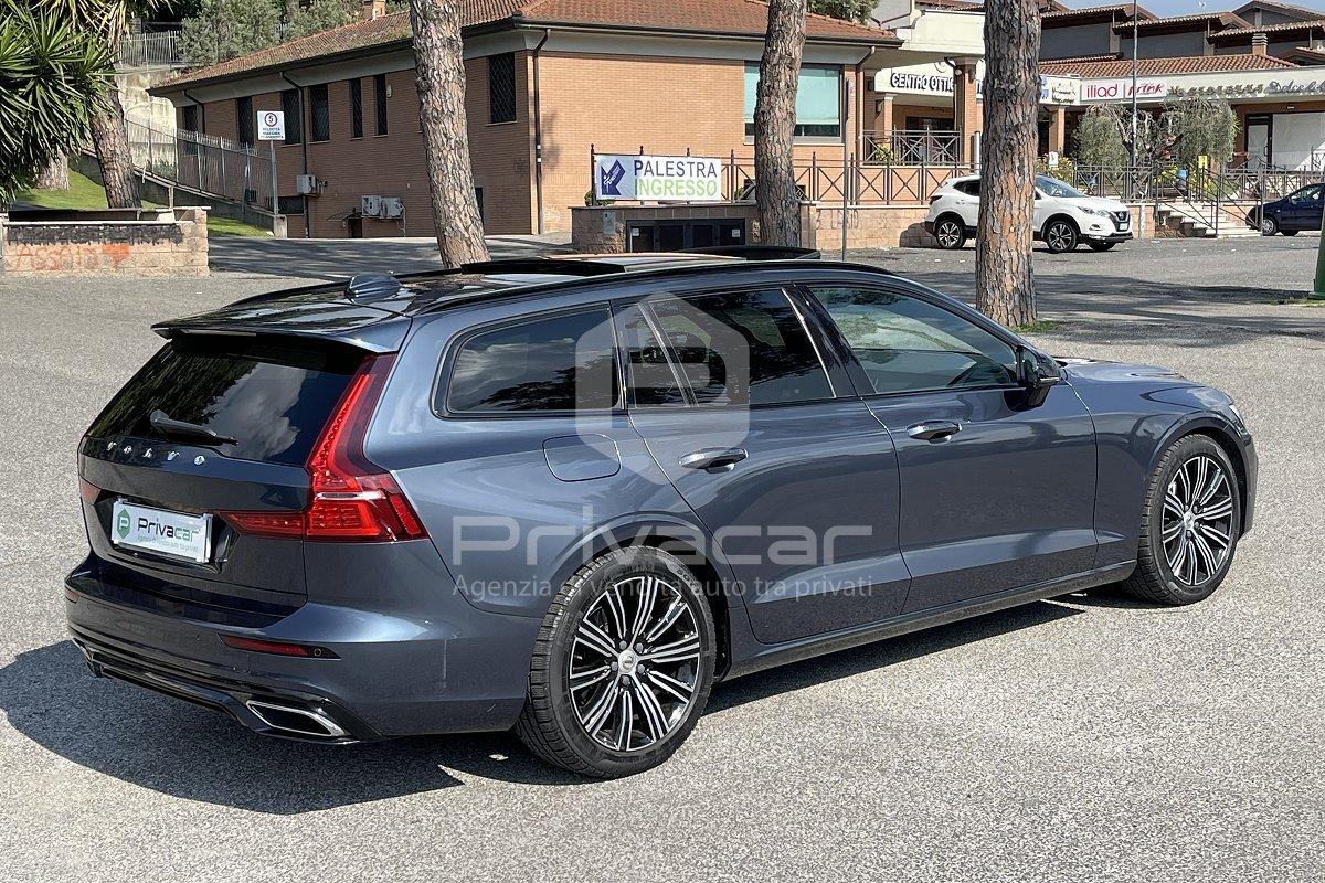 VOLVO V60 D4 Geartronic R-design