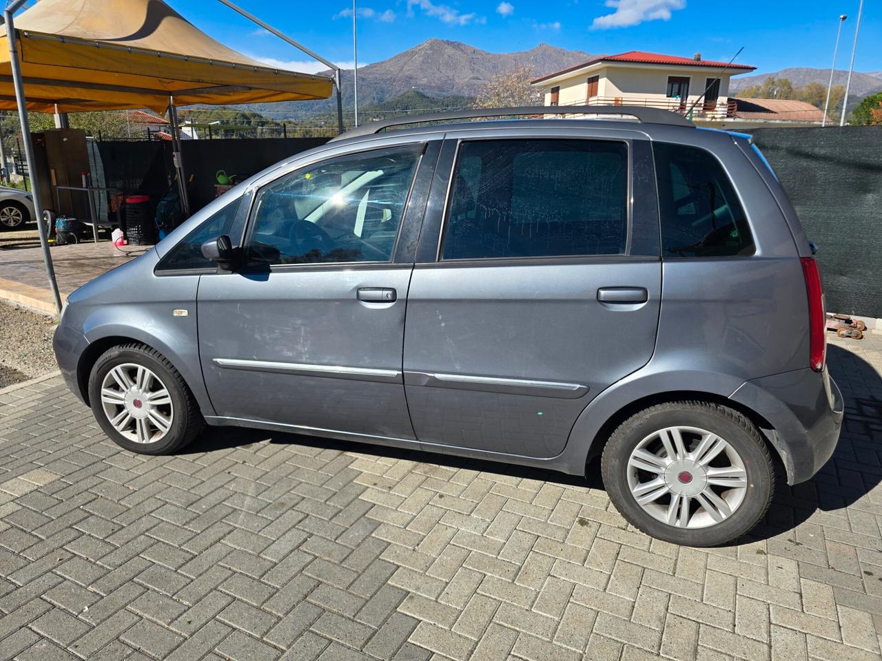 Fiat Idea 1.4 95cv gpl automatica