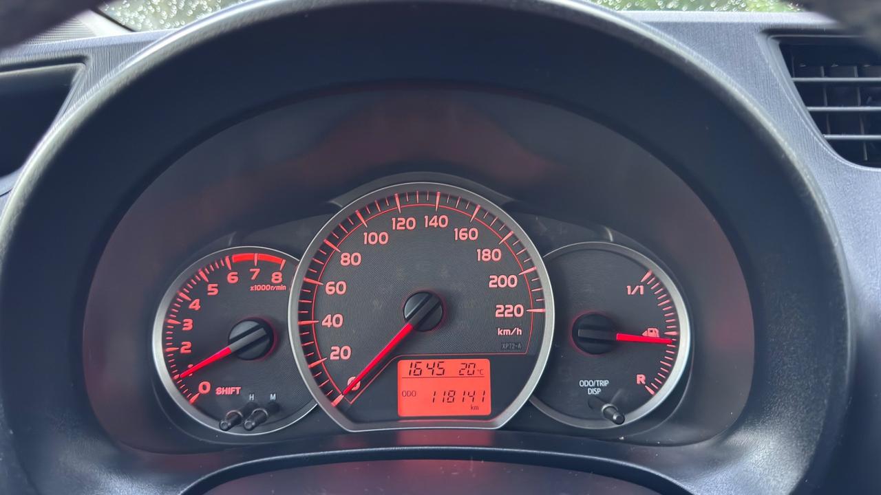Toyota Yaris 1.0 5 porte