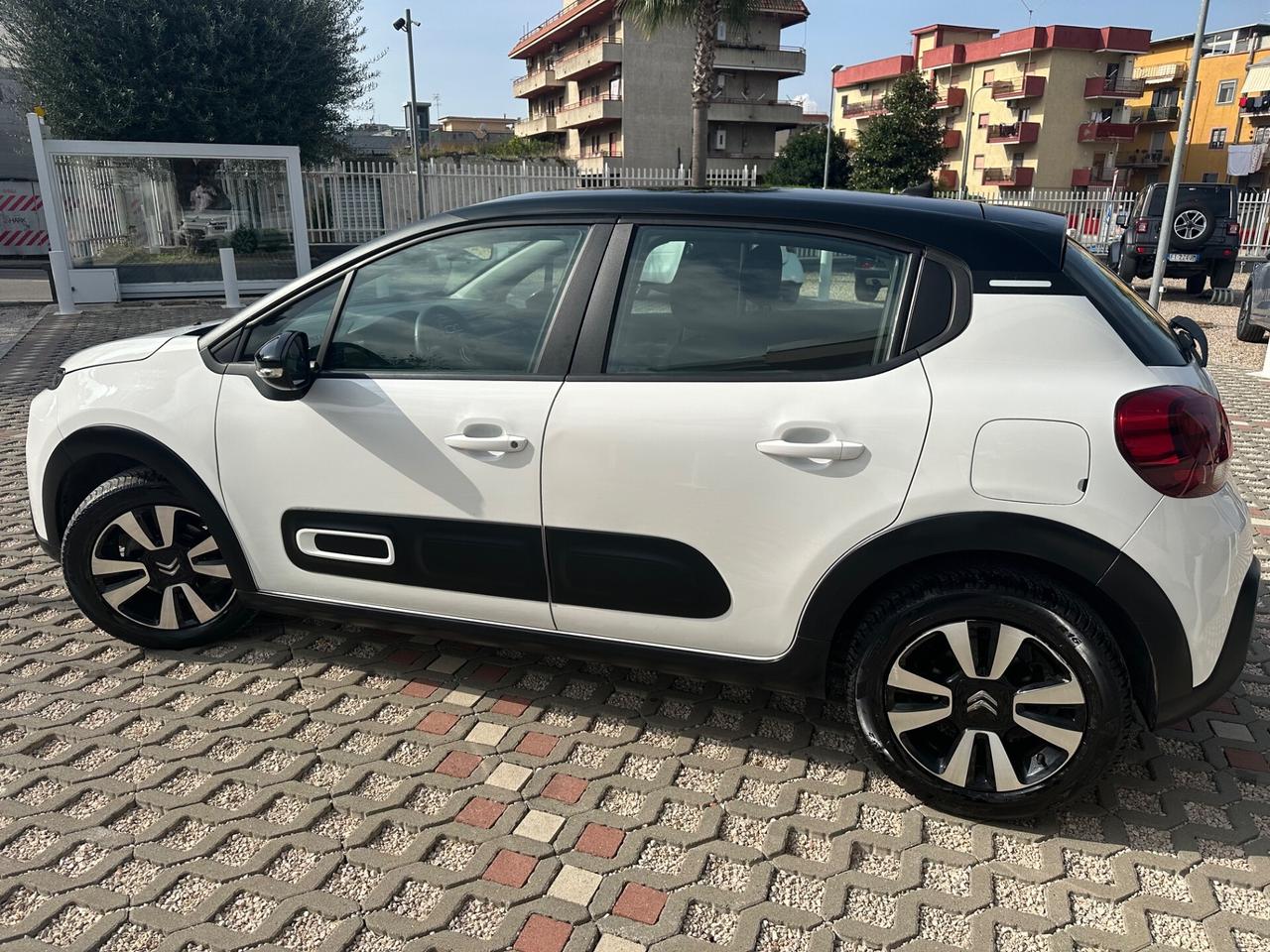 Citroen C3 PureTech 110 S&S EAT6 Shine