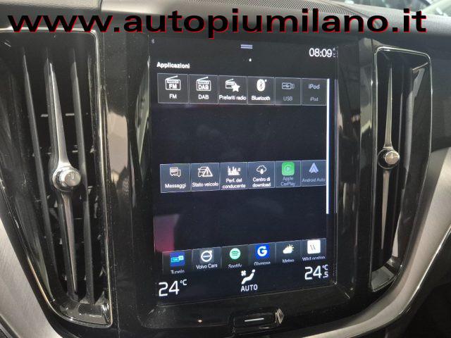 VOLVO XC60 B4 (d) AWD Geartronic Business Plus