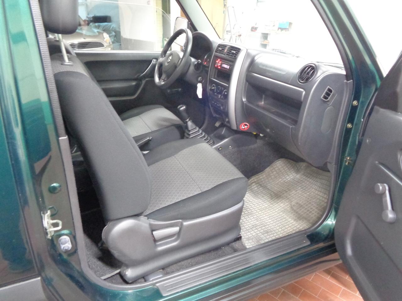 Suzuki Jimny 1.3i 16V cat 4WD JLX