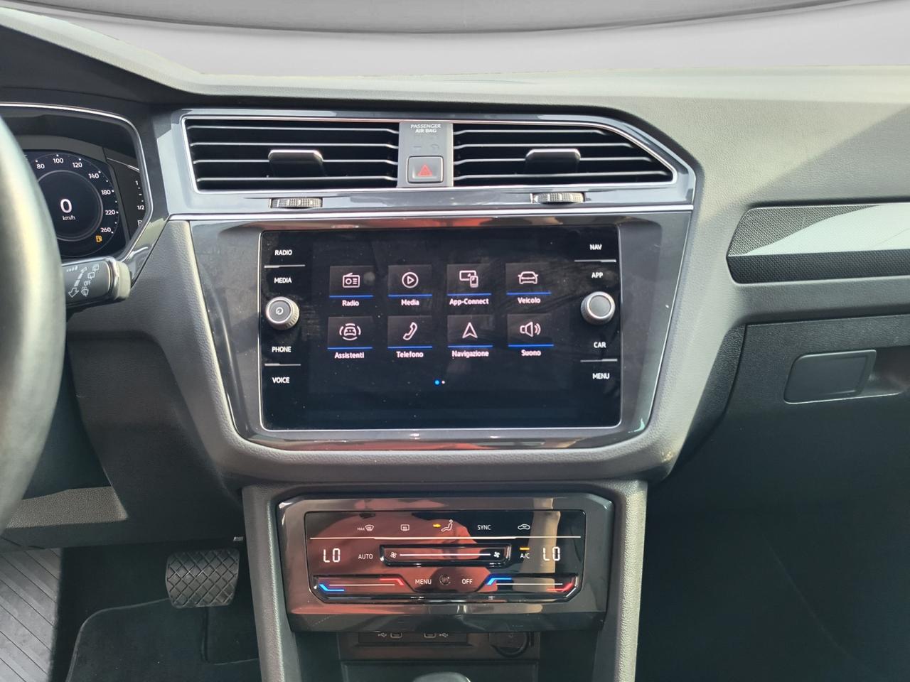 VOLKSWAGEN Tiguan II 2021 - Tiguan 2.0 tdi Elegance 150cv dsg