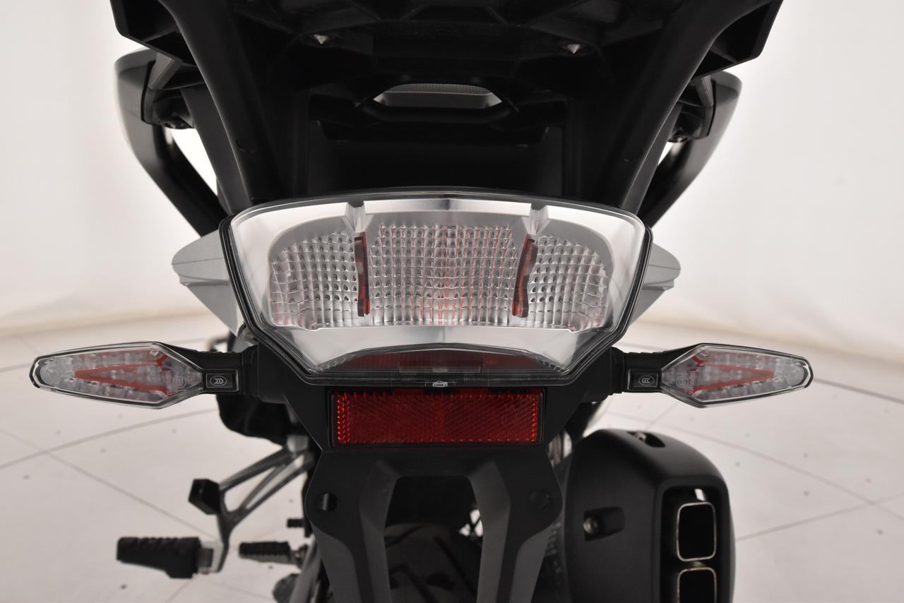 BMW R 1250 GS TRIPLE BLACK LED+ESA+NAVI