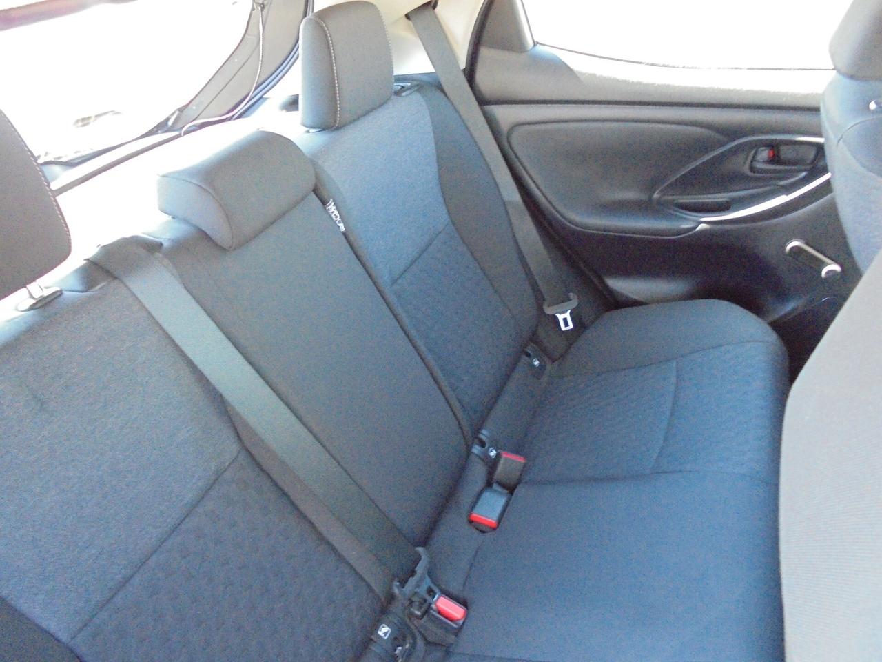 Toyota Yaris 1.5 Hybrid 5 porte Business