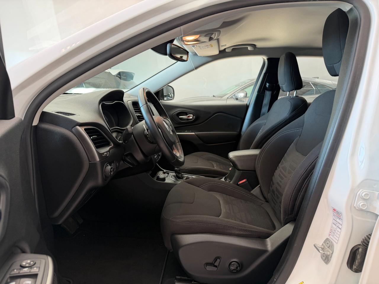 Jeep Cherokee 2.2 Mjt AWD Active Drive I Longitude 4X4 GANCIO TRAINO