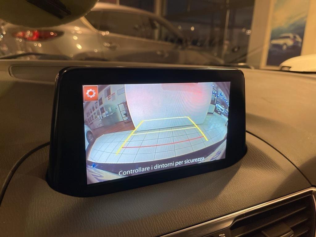 Mazda 3 EXCEED 1.5 Skyactiv-D Aut.