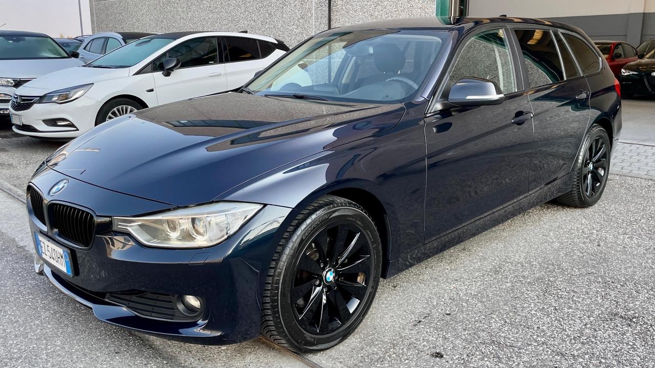 BMW 320D TOURING X-DRIVE 2.0 SPORT 184CV - FULL LED, TURBINA NUOVA, DISTRIBUZIONE EFFETTUATA