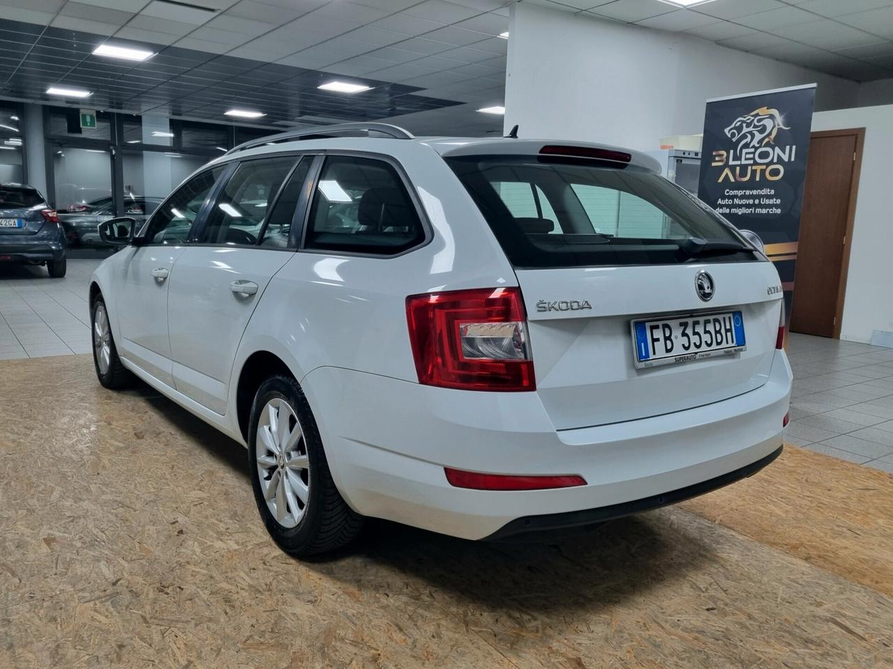 SKODA OCTAVIA 1.6 TDI 110 CV DSG EXECUTIVE