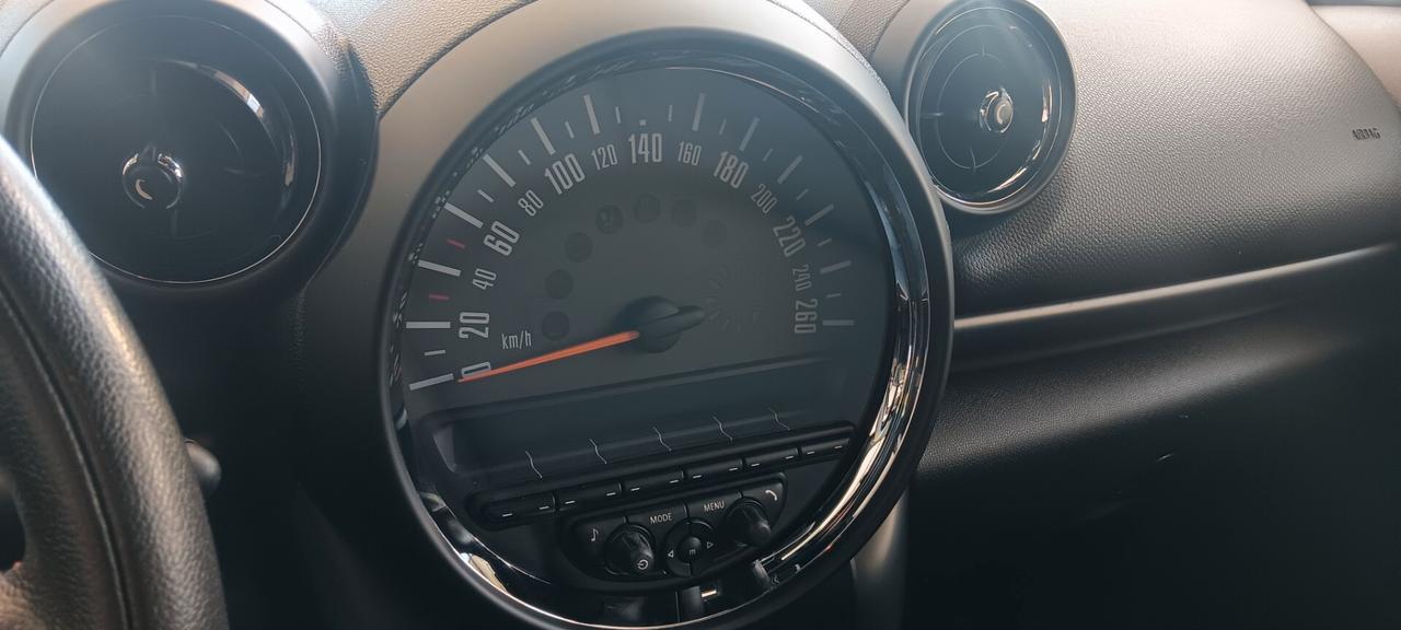 Mini Cooper SD Countryman 2.0 Business Automatica