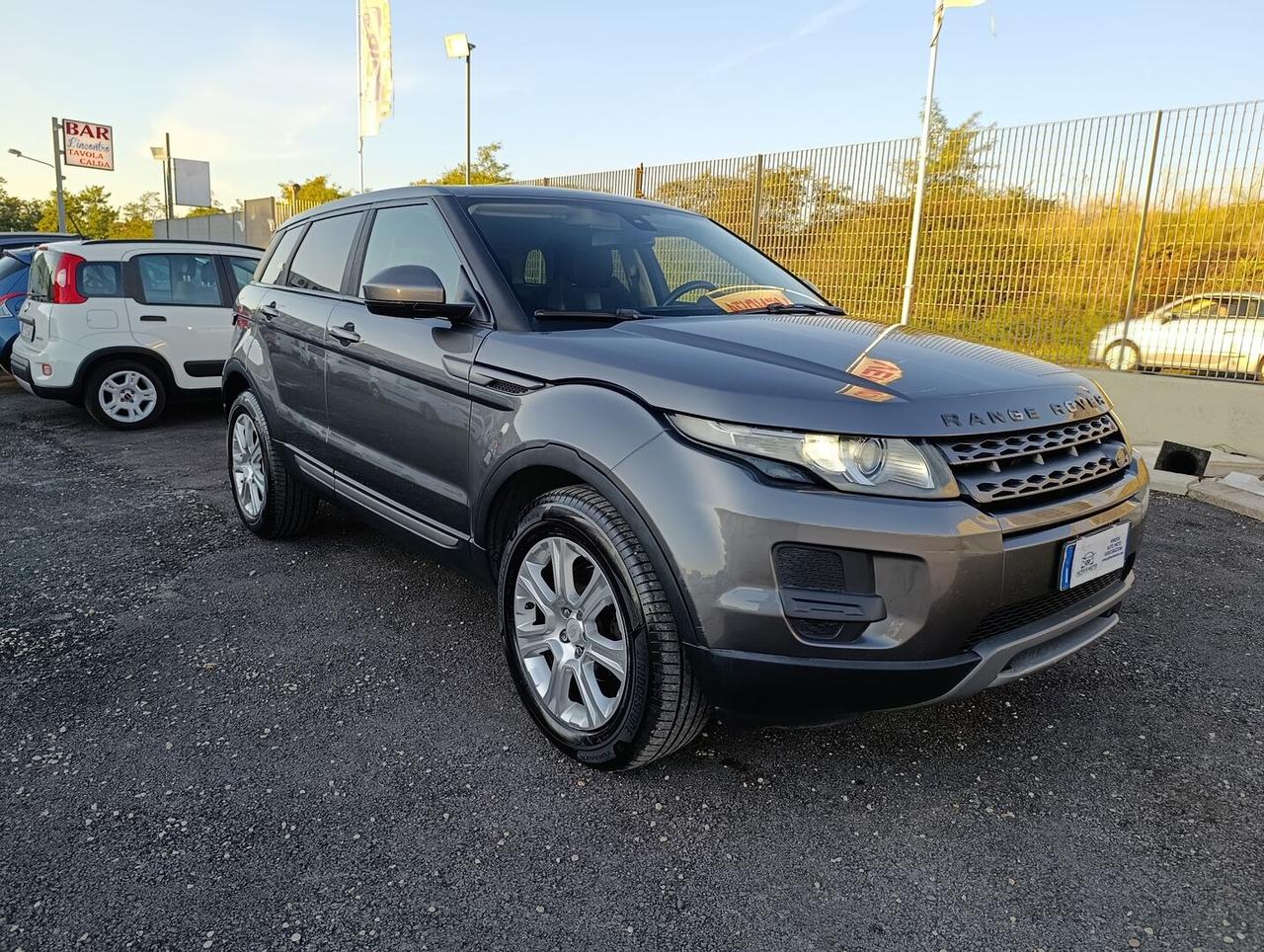 Land Rover Range Rover Evoque 2.2 td4 Pure 150cv 5p auto 9m