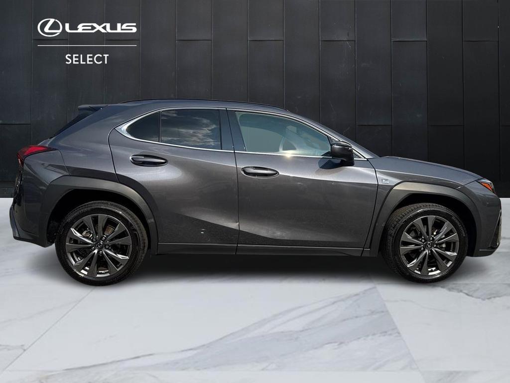 Lexus UX 250h Luxury 2wd cvt