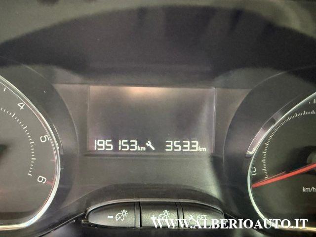 PEUGEOT 208 1.4 8V HDi 68CV 5p. Business