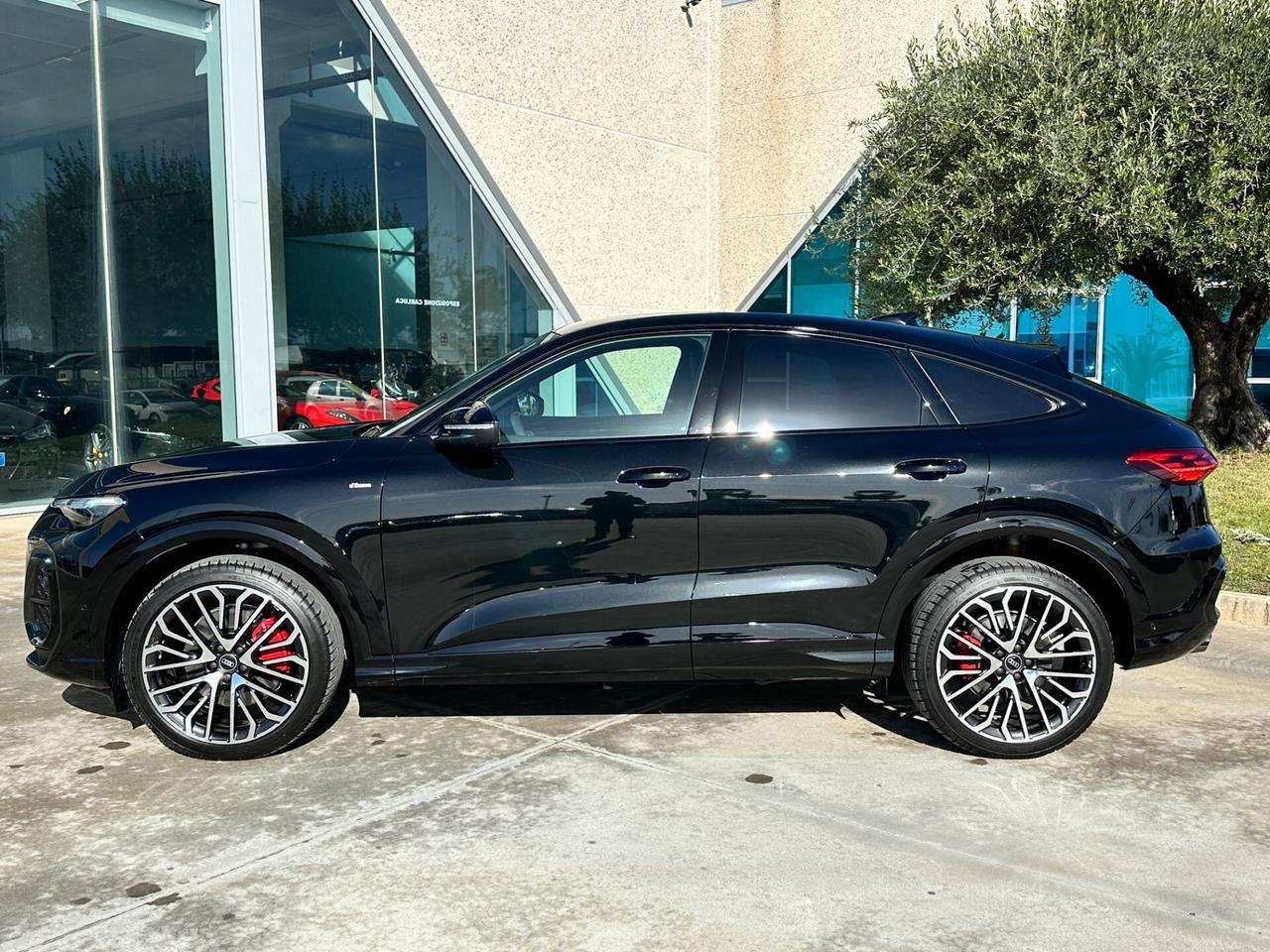 Audi Q5 2.0TDI MHEV SPB Possibilità noleggio no scoring