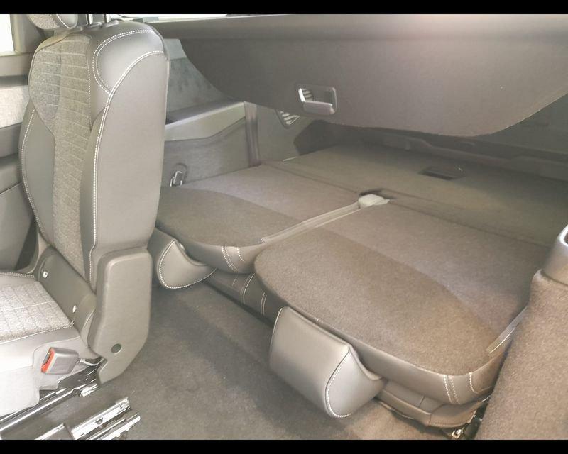 Peugeot 5008 Nuovo Hybrid 145 e-DCS6 ALLURE