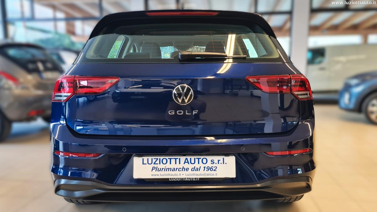 Volkswagen Golf 8 1.5 TGI LIFE
