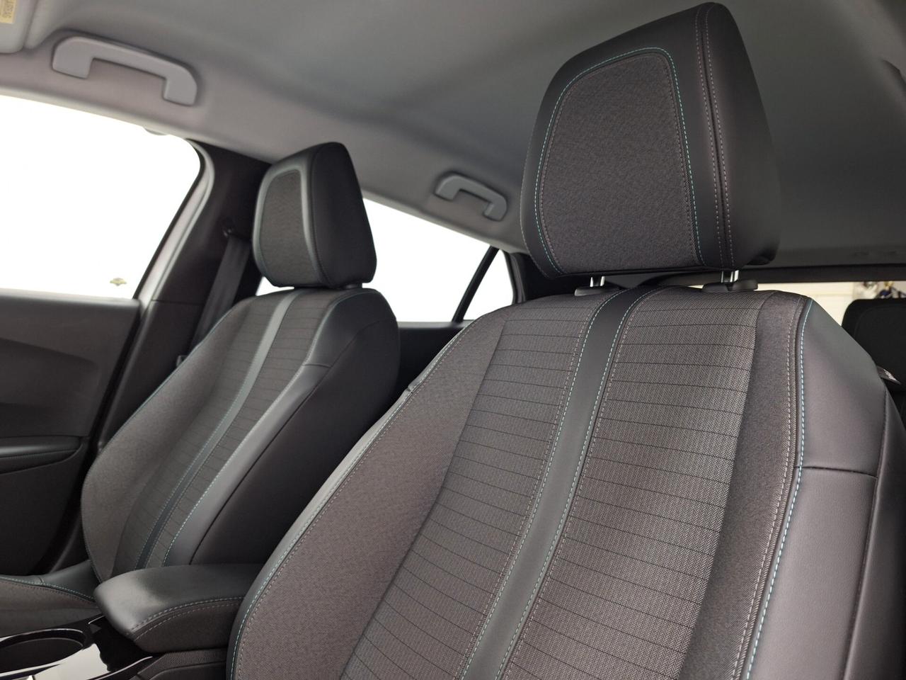 Peugeot 2008 Allure Pack 1.5 BlueHDi 110cv