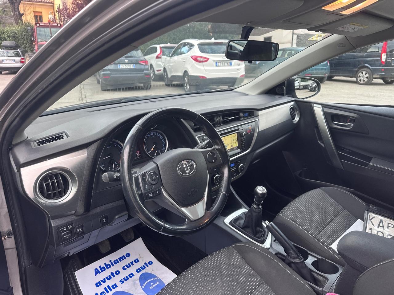 Toyota Auris Touring Sports 1.4 D-4D Lounge