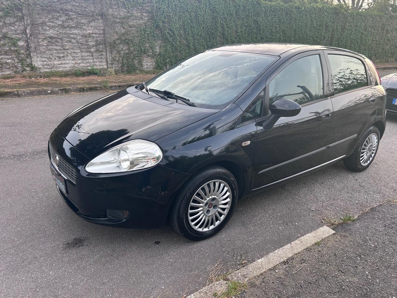 Fiat Grande Punto 1.3 MJT 75 CV 5 porte Dynamic