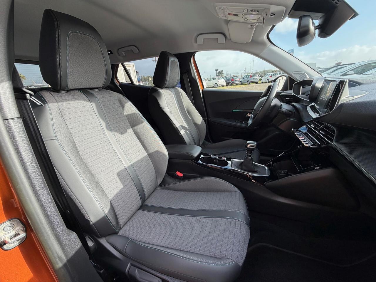 PEUGEOT 2008 1.2 Benz. Allure Pack GARANTITA