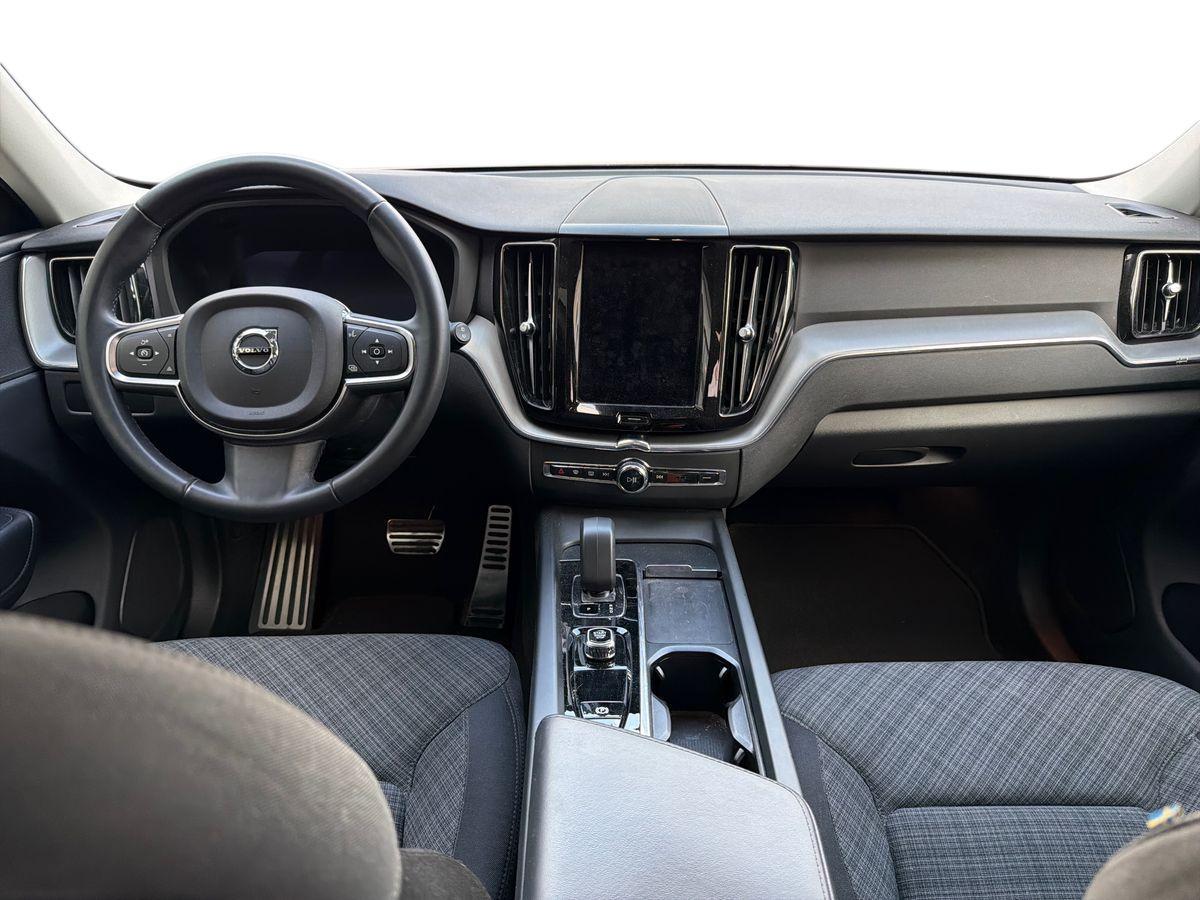 VOLVO XC60 2.0 b4 Core awd auto