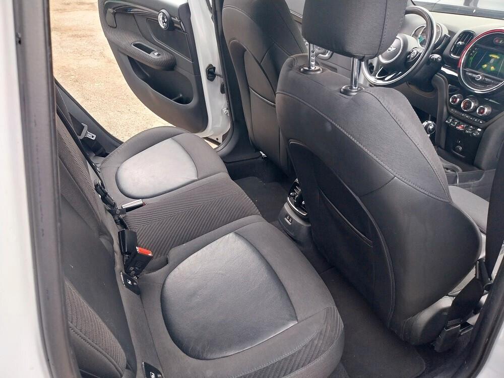 Mini Cooper D Countryman Mini 2.0 Cooper D Business Countryman ALL4