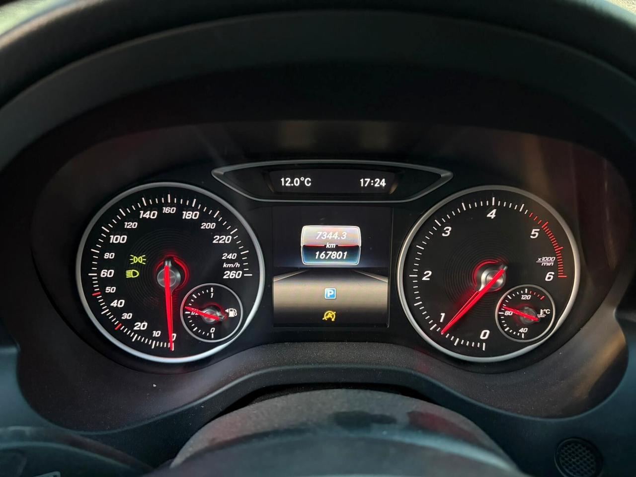 Mercedes-benz A 160 d Premium