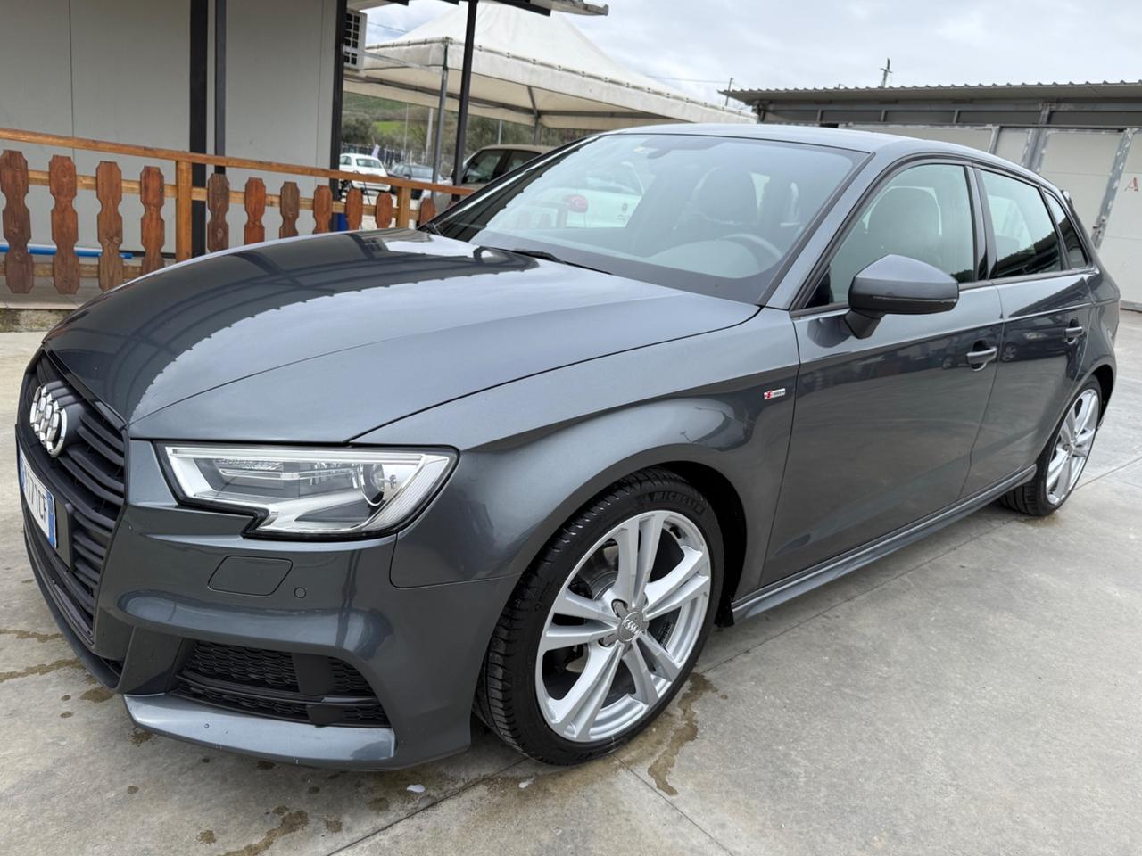 Audi A3 SPB 2.0 TDI S tronic S Line virtual