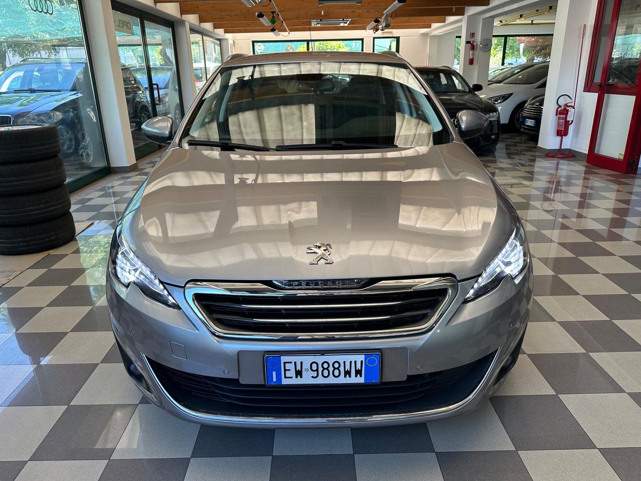 Peugeot 308 BlueHDi 150 S&S SW Allure GT Line