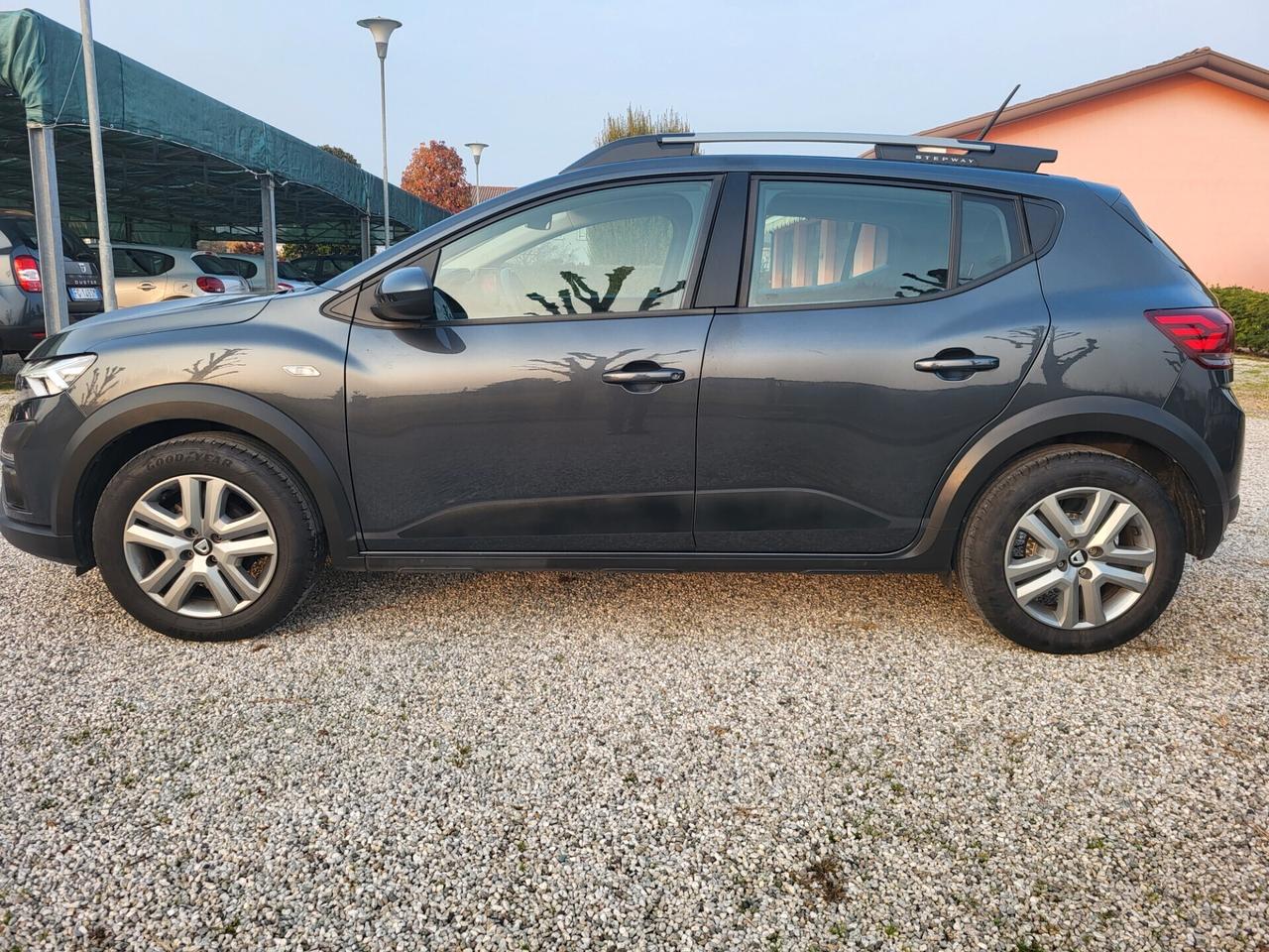 Dacia Sandero Stepway 1.0 TCe 100 CV ECO-G Comfort