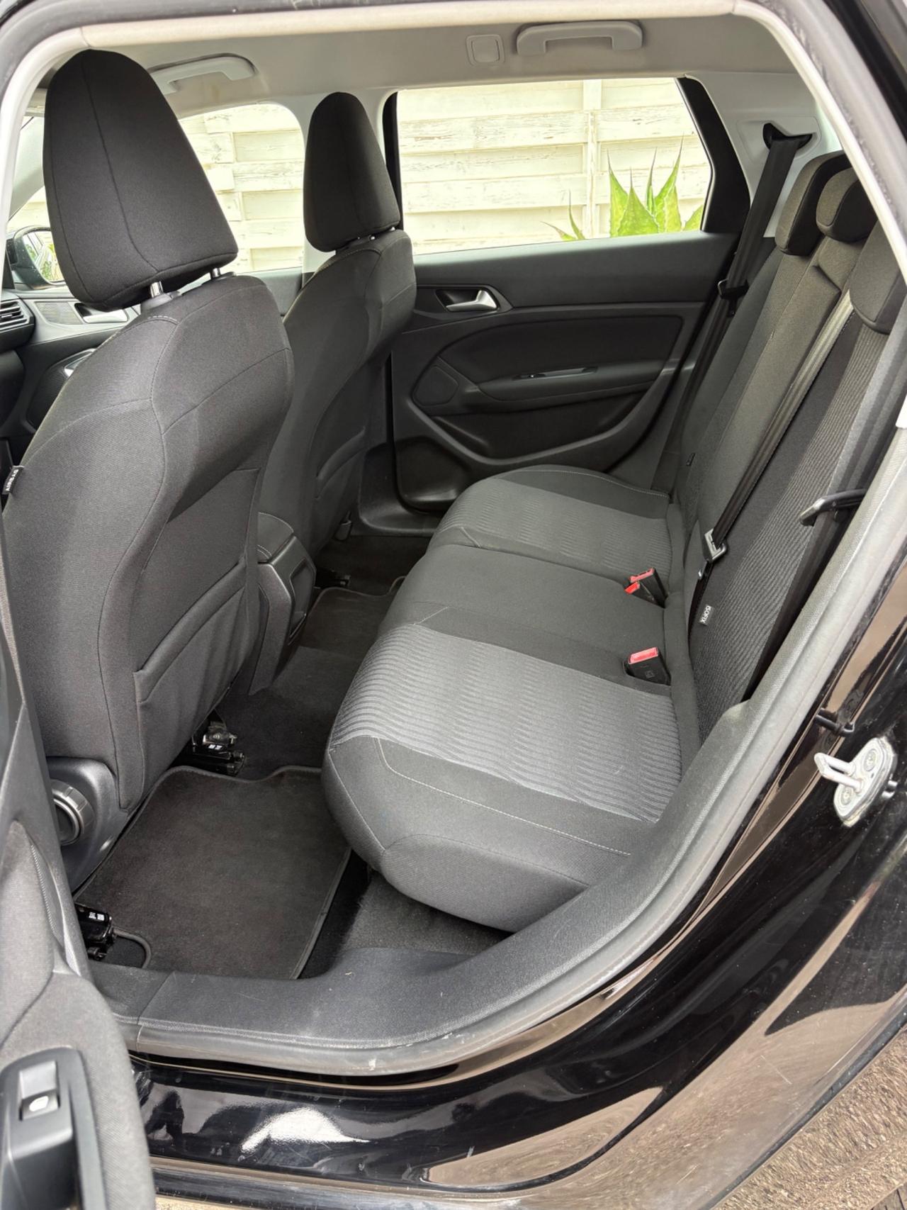 Peugeot 308 BlueHDi SW zero lavori da fare - 2014