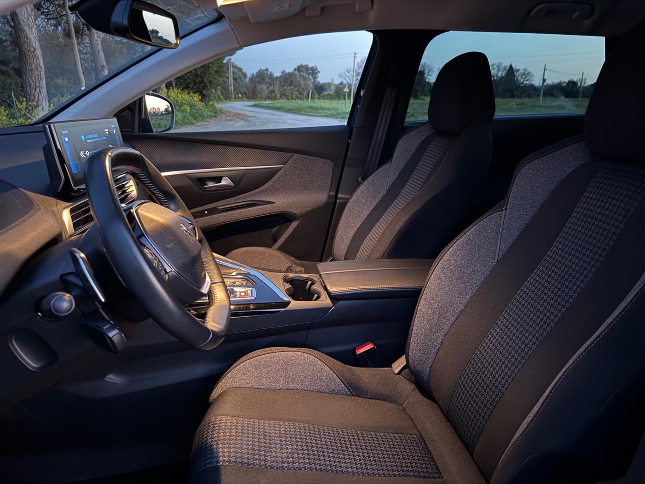 Peugeot 5008 BlueHDi 130 S&S EAT8 Allure